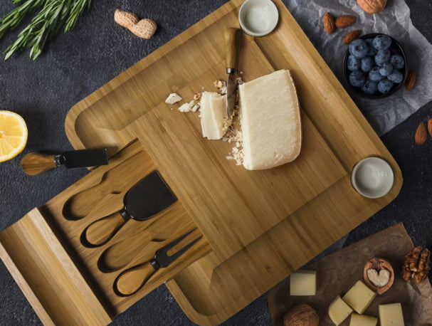 Accessories - Personalized Bamboo Charcuterie Board L13"xW13" - MY3-5052